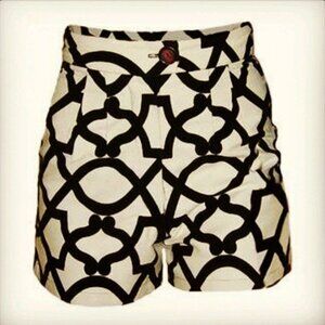 EXPATRIATE Border Control Short, Size 2